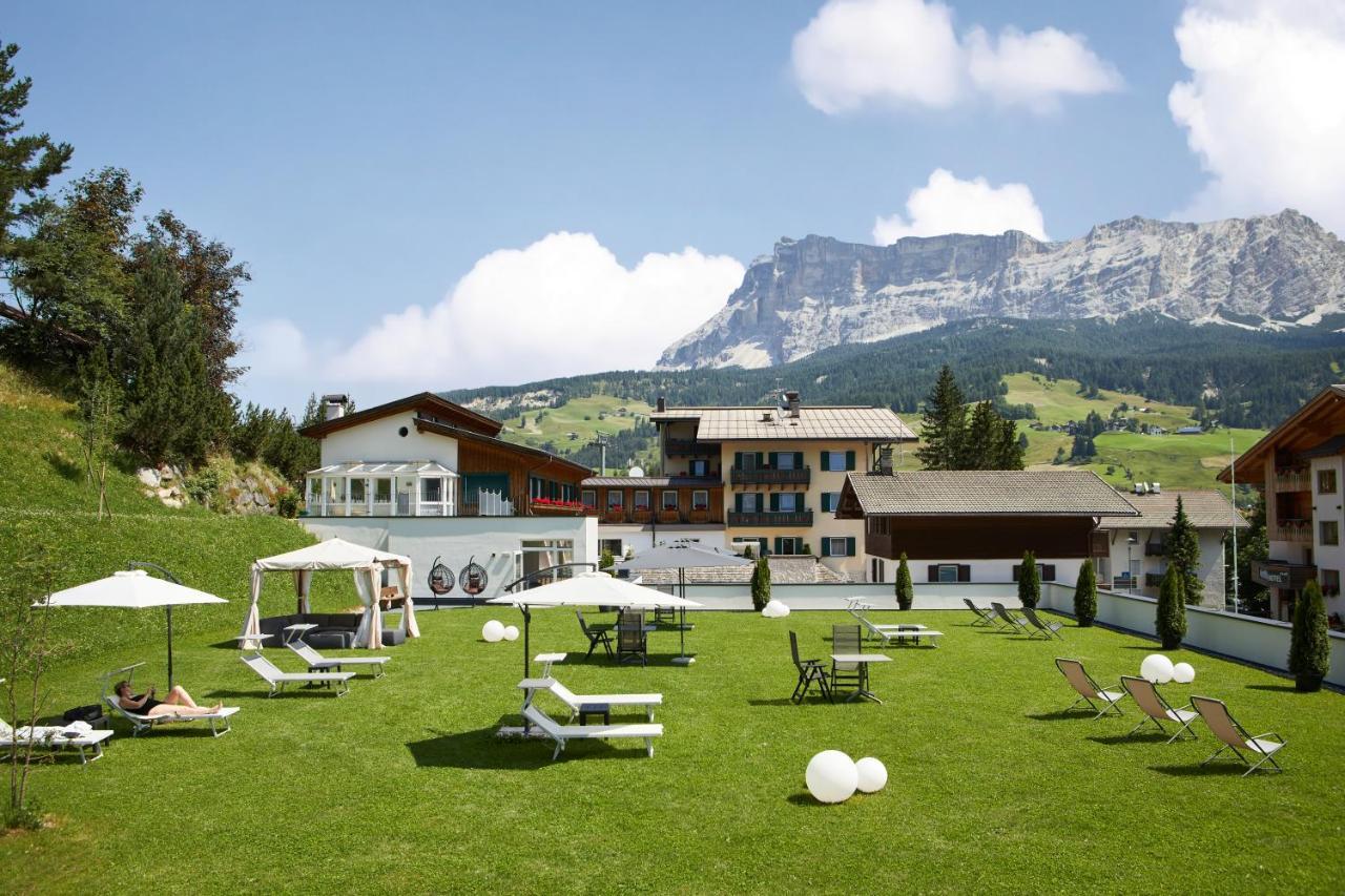 Dolomites Wellness Hotel Savoy Ла-Вілла Екстер'єр фото