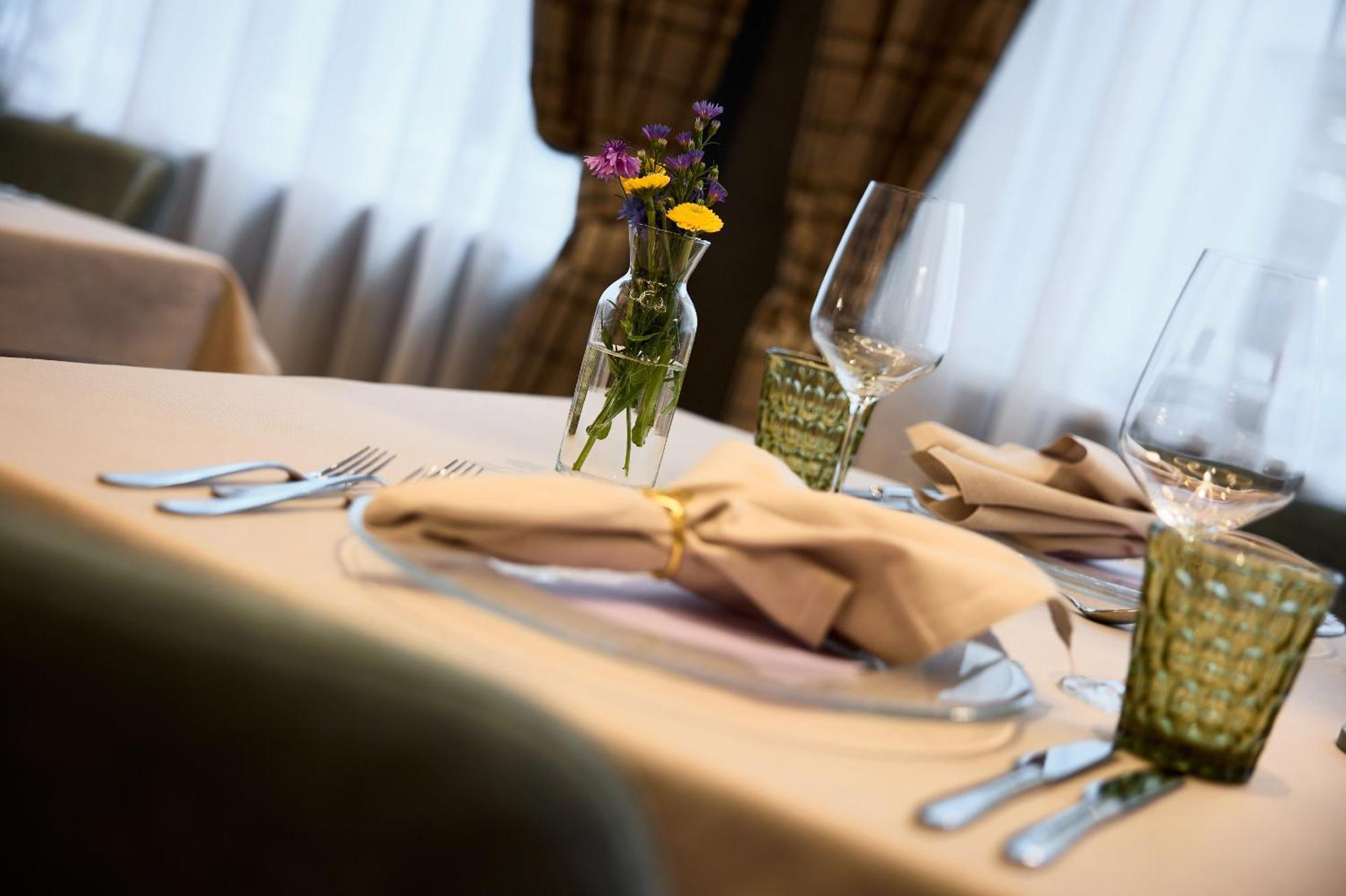 Dolomites Wellness Hotel Savoy Ла-Вілла Екстер'єр фото